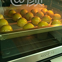 红豆馅蛋黄酥的做法图解11