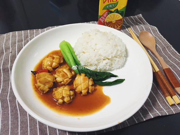 鲍鱼捞饭的做法