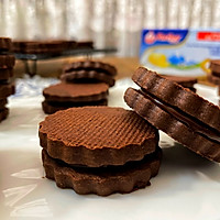 #原制原味，聚会菜谱#浓郁味道的巧克力夹心饼干的做法图解12