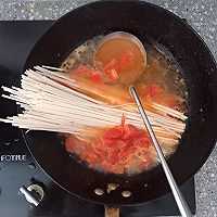 超简单的早餐西红柿汤面的做法图解4