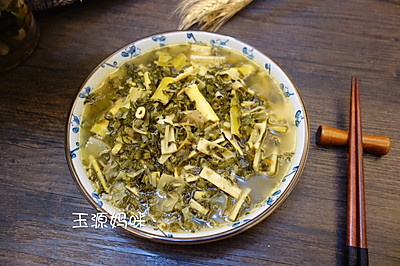 酸菜炖小细笋（少油版）