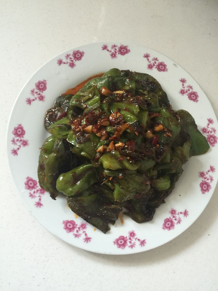 虎皮青椒的做法