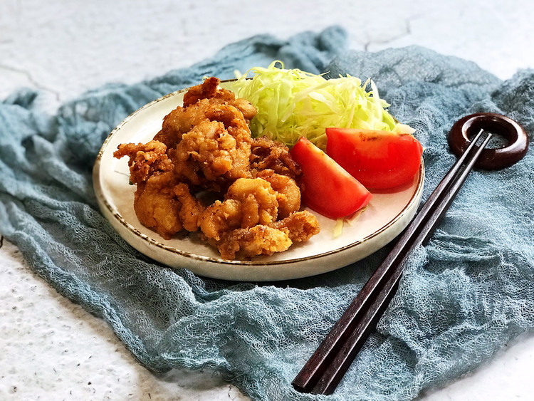 还原深夜食堂第十二话の炸鸡的做法