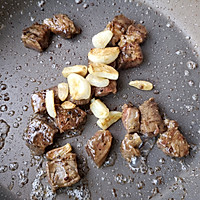 蒜香牛肉粒配番茄意面—西式料理轻松做#吃出健康，解决假胖#的做法图解11