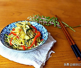 咸鸭蛋辣酱炒嫩南瓜/美味消食的做法