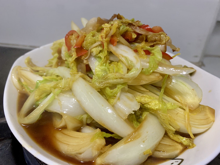五花肉娃娃菜的做法