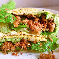 #精致一人食#牛油果香蕉能量蛋饼的做法图解6