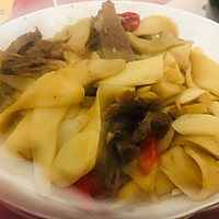杏鲍菇炒卤牛肉的做法图解5