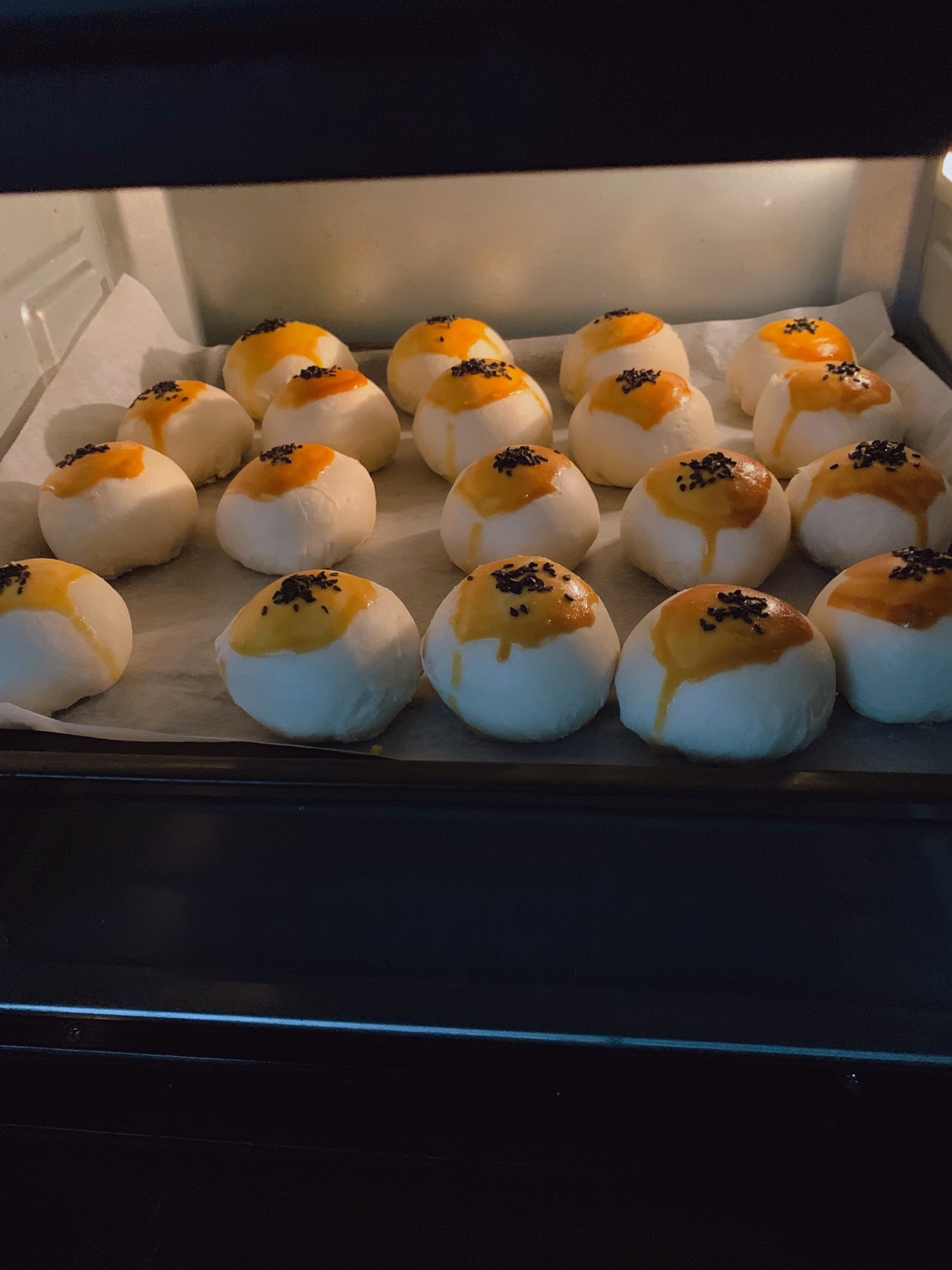 蛋黄酥的做法图解6