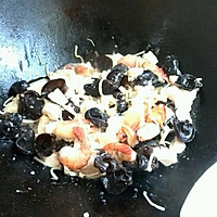 鲜虾金针菇烩豆腐的做法图解12