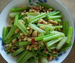 芹菜炒黄豆的做法