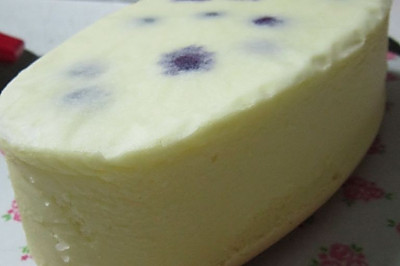 蓝莓轻乳酪蛋糕,轻松制作好味道