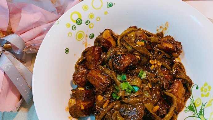 东北排骨炖豆角