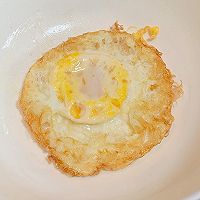 家乐浓汤西红柿荷包蛋青菜煮河粉的做法图解2