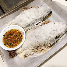 泰國鹽烤魚配靈魂醬汁
