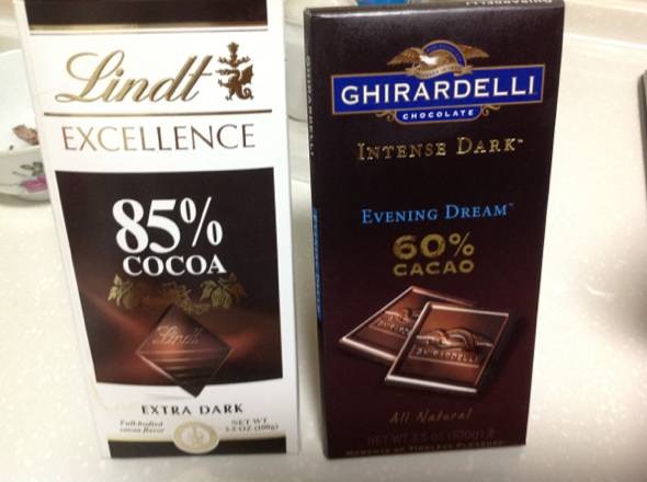 美国产的巧克力：80%巧克力纯度高，不甜，有点苦，适合血糖偏高的人吃。