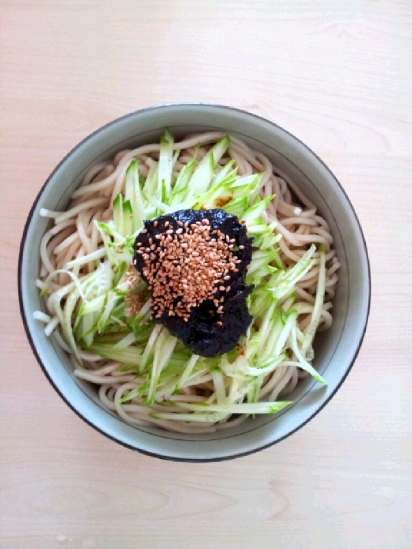 韩式炸酱面