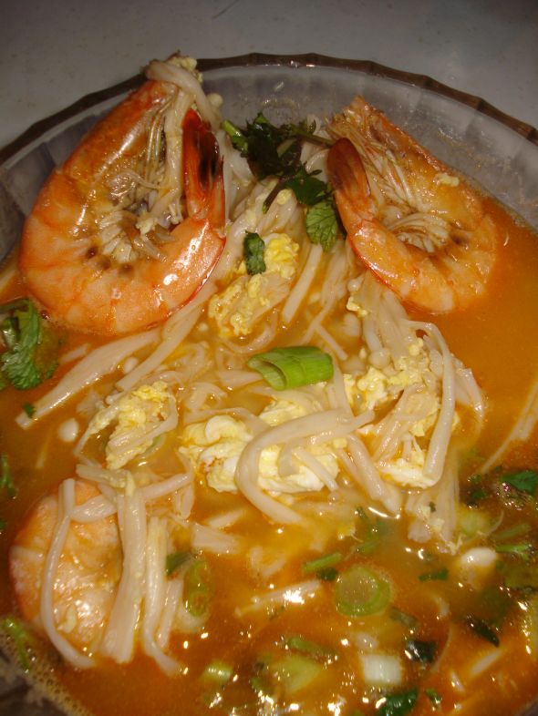 金针鲜虾汤