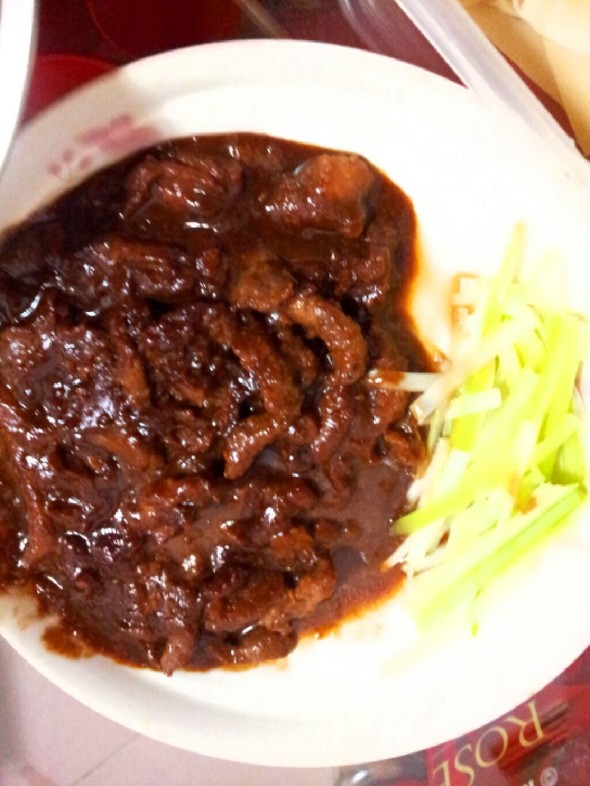 京酱肉丝，oyixi.