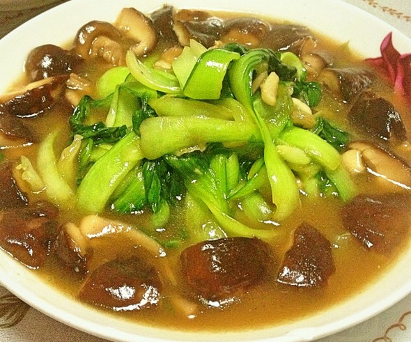 油菜爬香菇