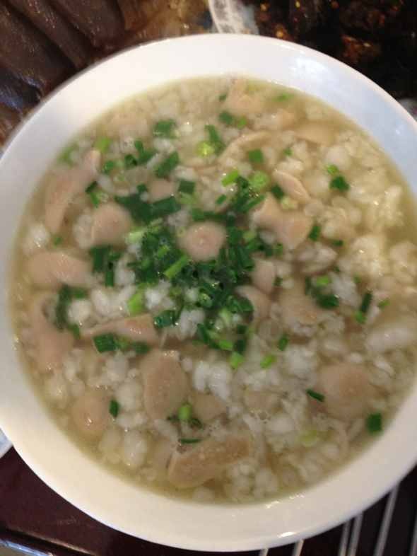 肥肠豌豆