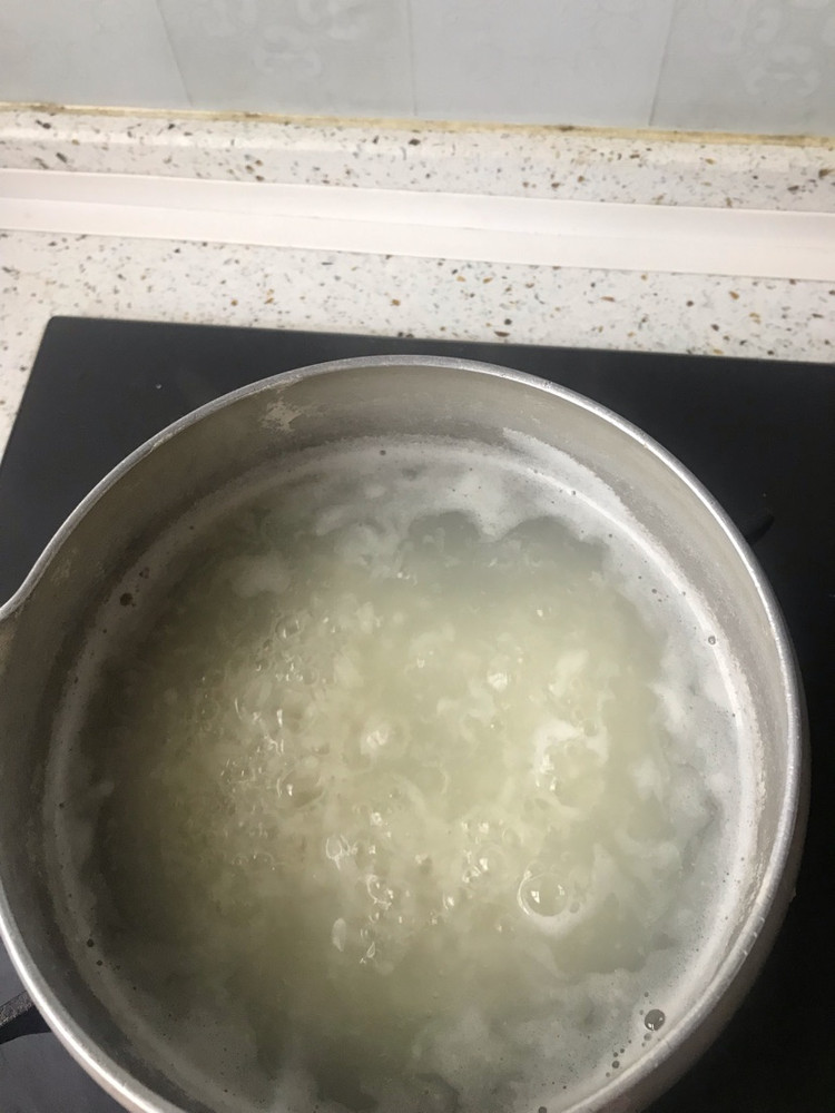 晚餐🥣皮蛋瘦肉粥图1