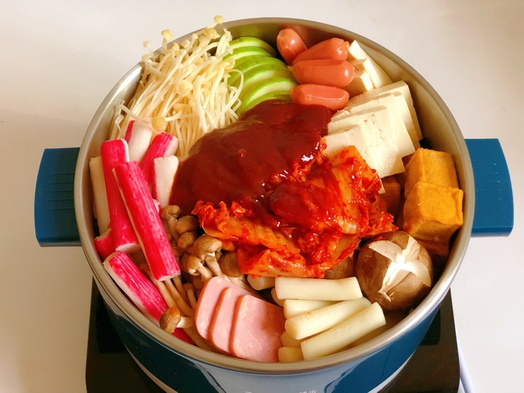 ㊙️排队才能吃到的✅韩式部队锅✅～在家可以轻松做图5