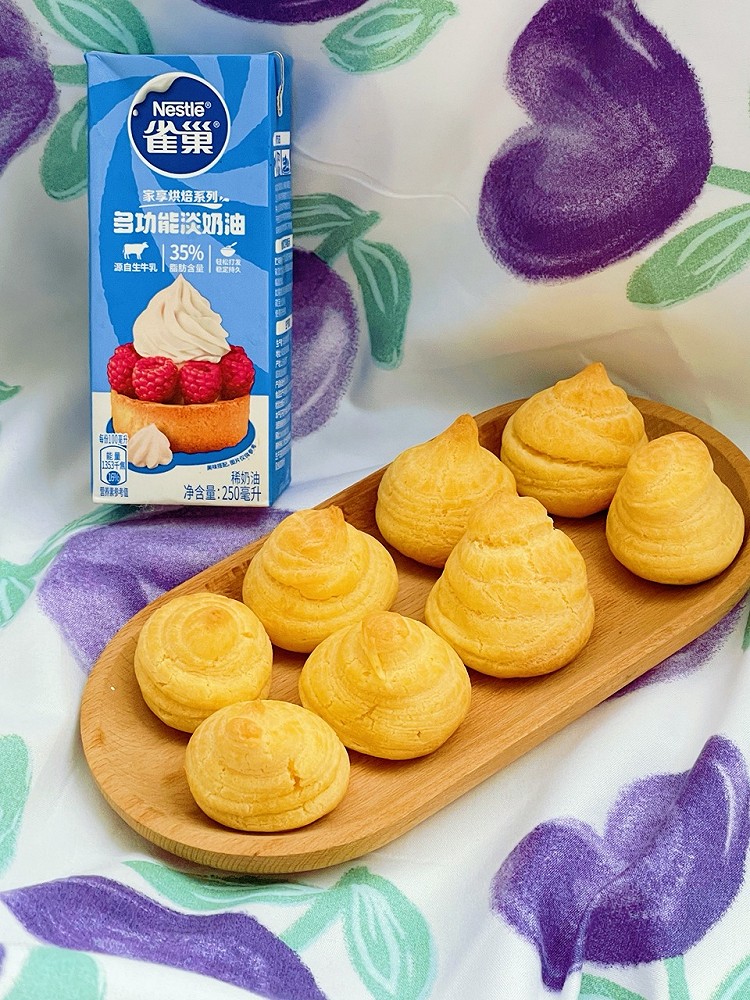 有了雀巢淡奶油的加持做出来的泡芙特别奶香好吃😋图6