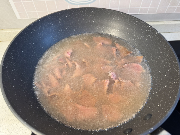 香菜拌牛肉图2