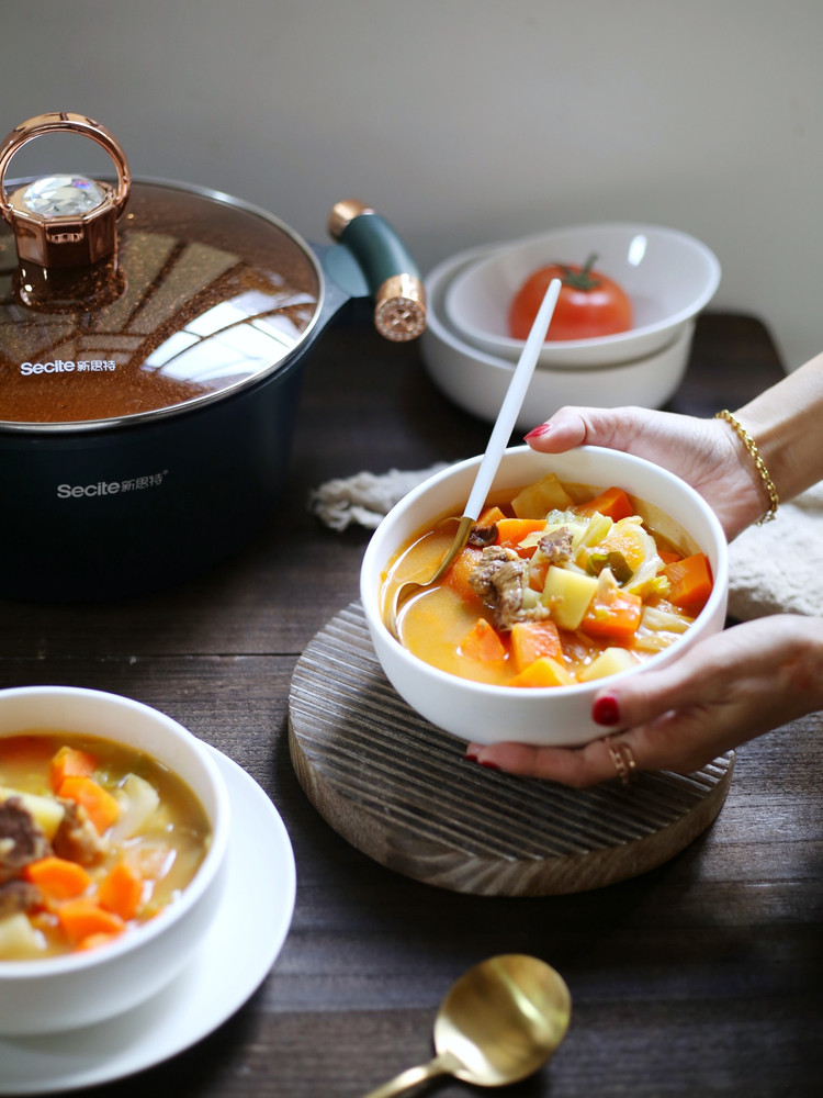 罗宋汤的最简单做法，浓郁美味，家人喝了都夸好图9