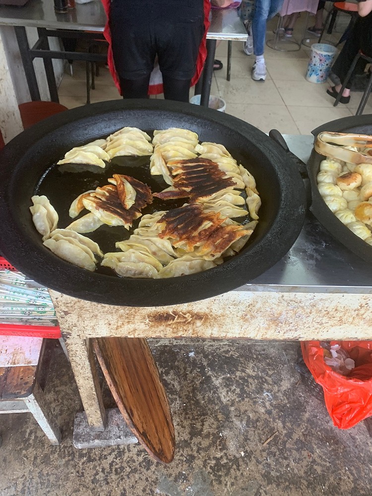 煎饺煎包辣糊汤图1