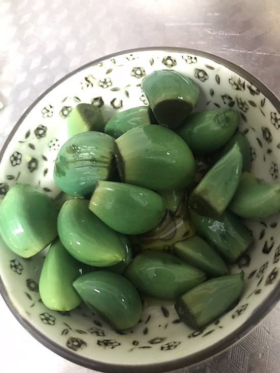 腊八蒜和好吃的菜菜图1