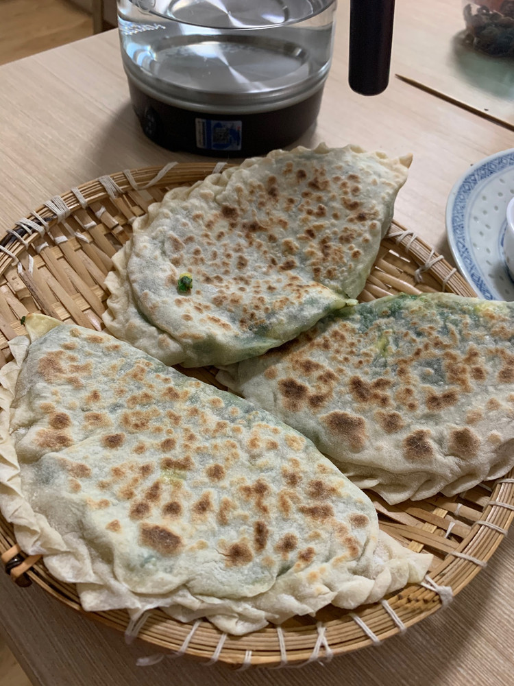 初一饺子初二面，初三盒子把家转，初四烙饼卷鸡蛋图2