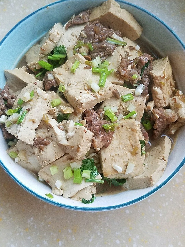 牛肉豆腐，凉拌西蓝花图1