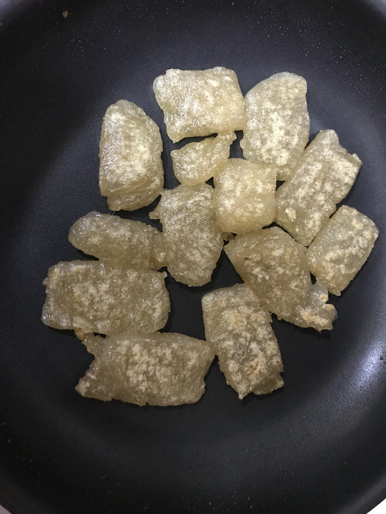 先做了焖子然后煎了吃，很好吃😋图2