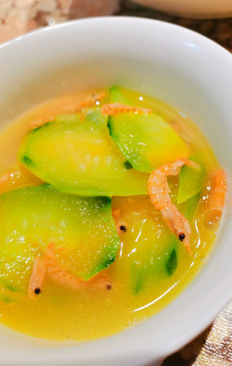 黄瓜虾皮汤图片