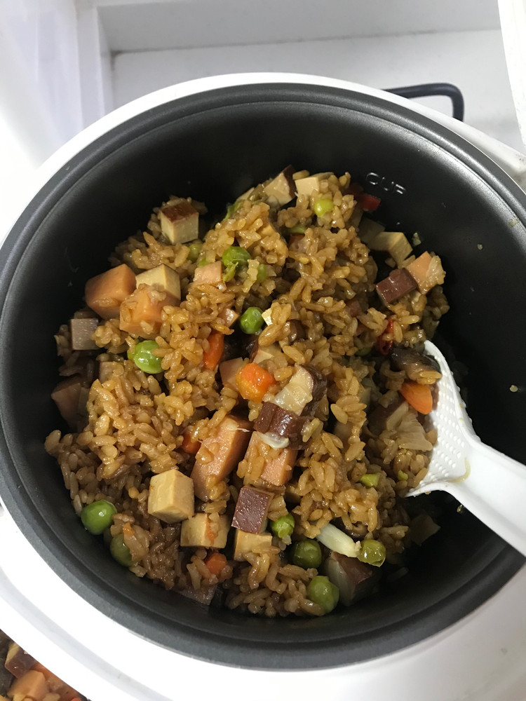 电饭煲焖饭图7