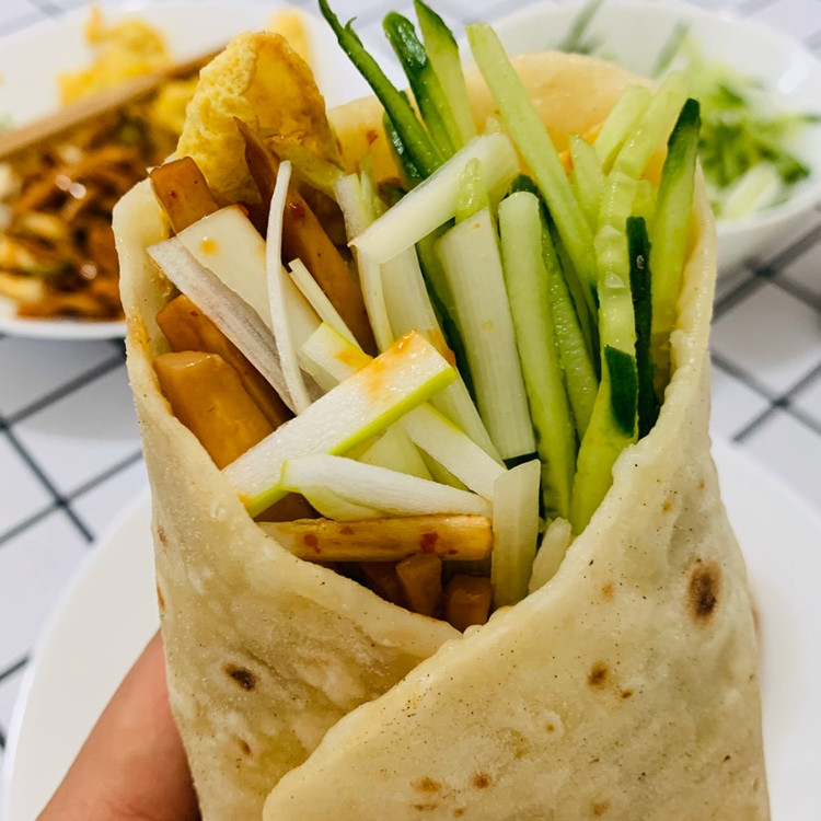 午餐吃春饼，在俺河南叫烙馍图4