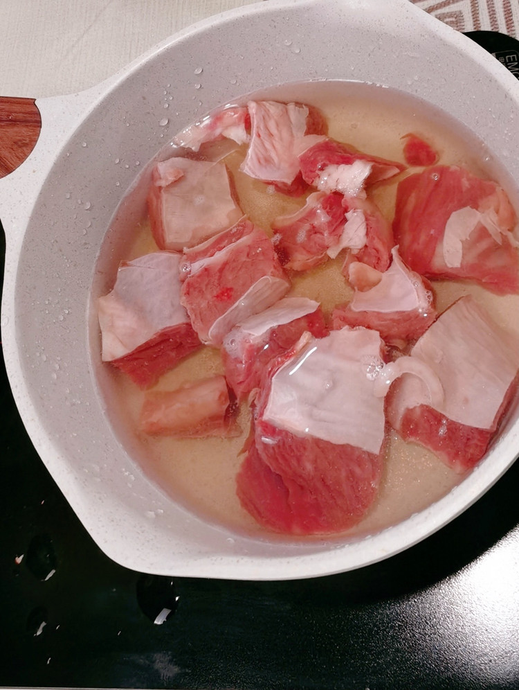 “软烂的绝配美食”－萝卜牛肉汤图5