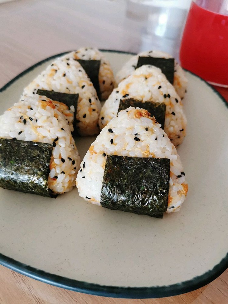 黑芝麻肉松饭团🍙图3