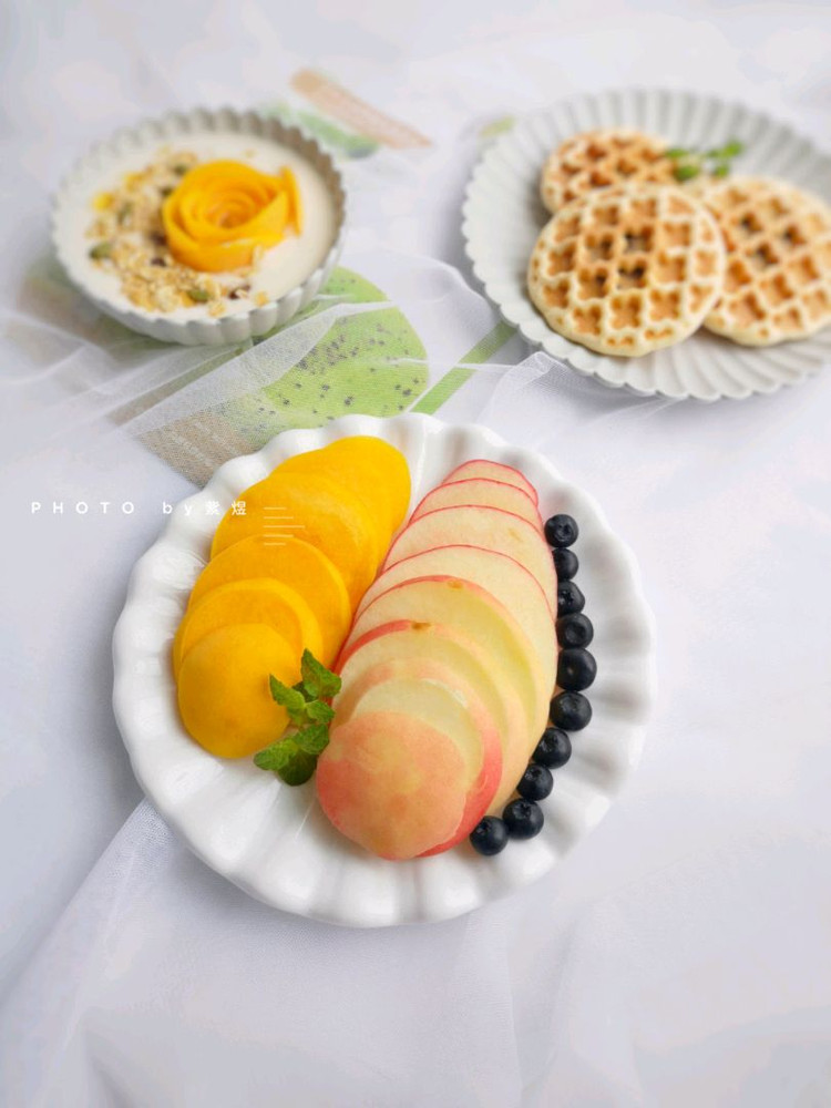 【早餐】豆沙华夫饼、黄桃酸奶、蜜桃黄桃拼图3
