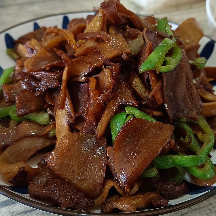 春笋炒肉 酸辣白菜 腊排骨汤图1