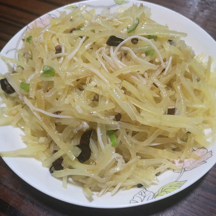 炝拌土豆丝图2