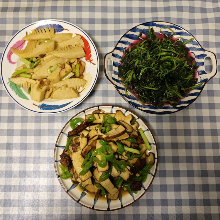 晚餐时光，一桌美味，一份惬意，一份放松❤️图1