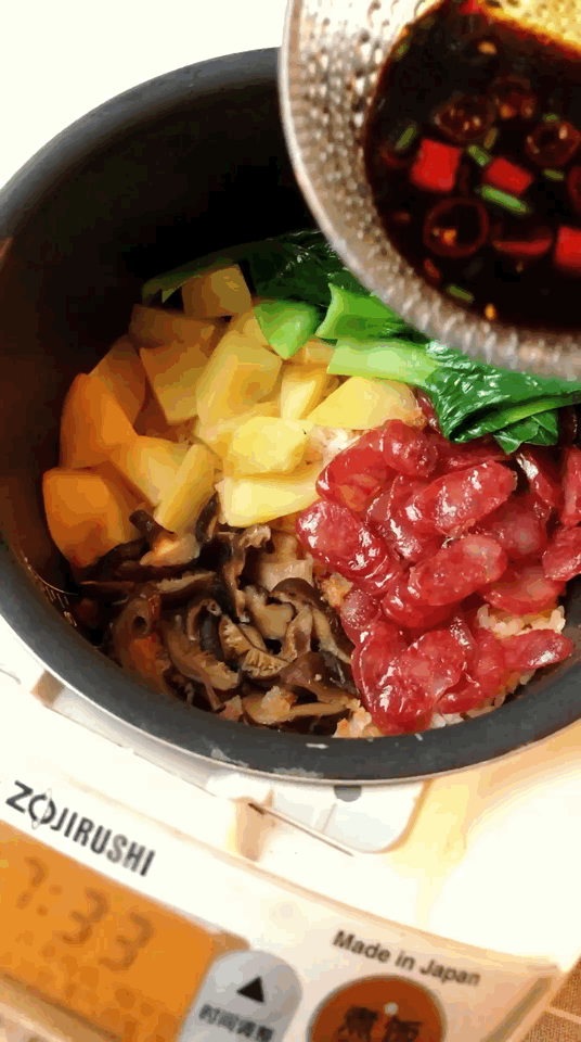 土豆腊肠闷饭图3