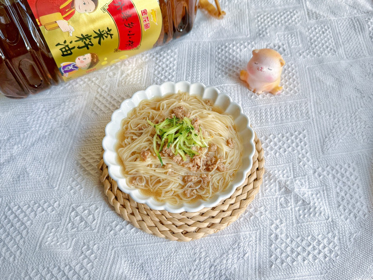 简单营养美味的肉末拌面图1
