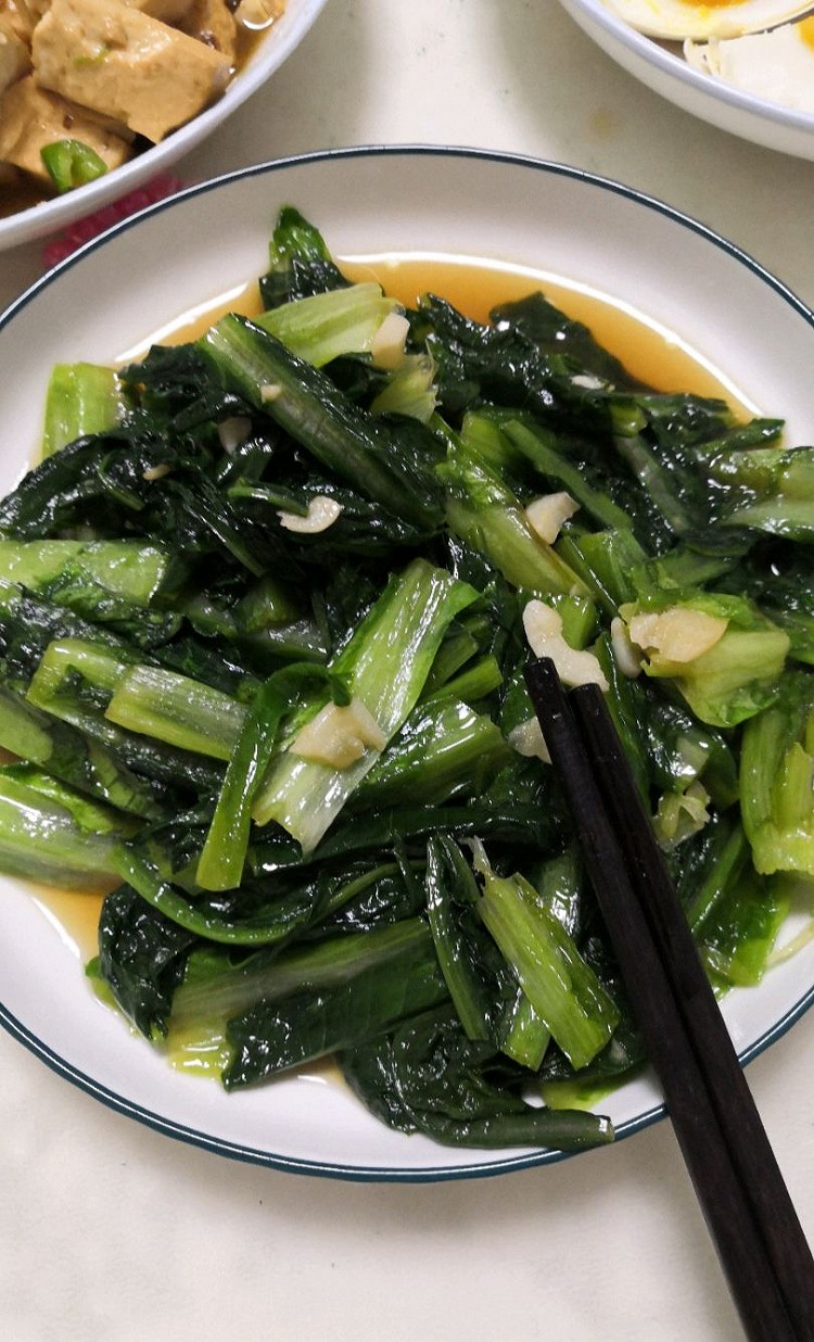 家常豆腐，素炒油麦菜图2