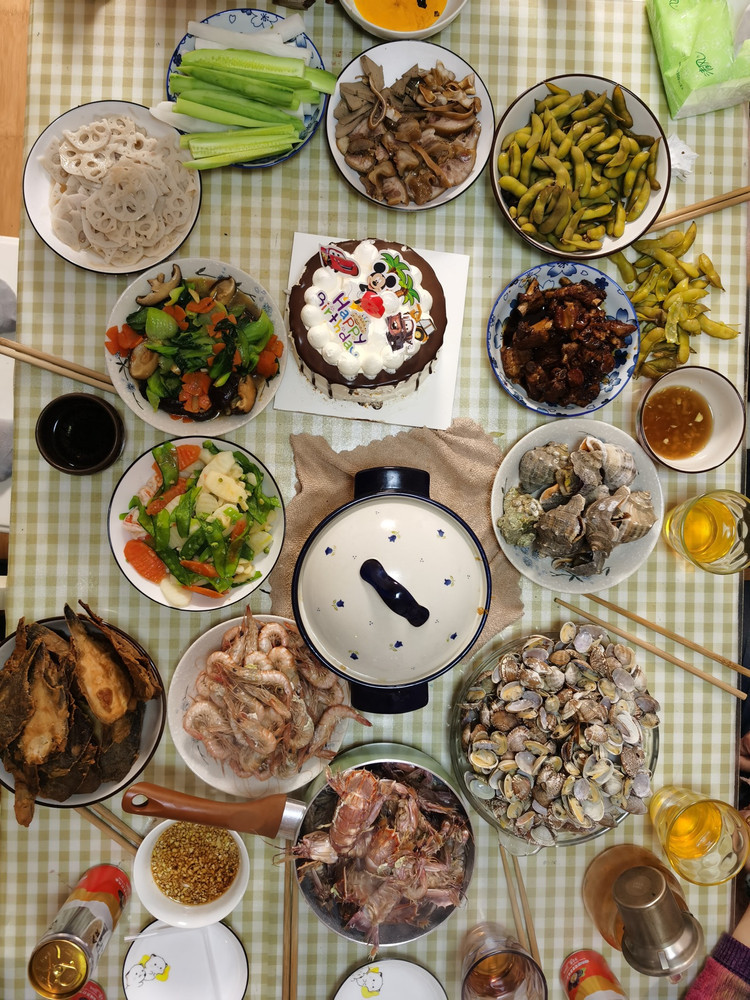 生日宴的美食图2