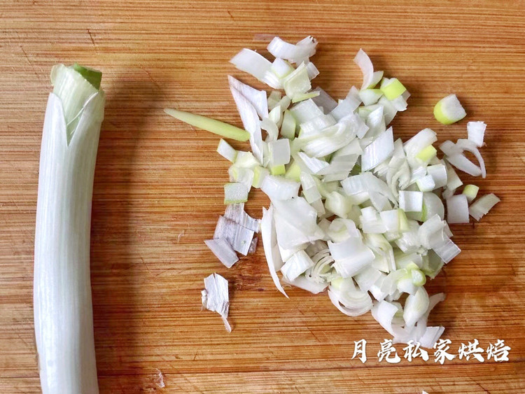 皮蛋嫩豆腐做成凉拌菜，清爽开胃，营养美味，10分钟搞定图3