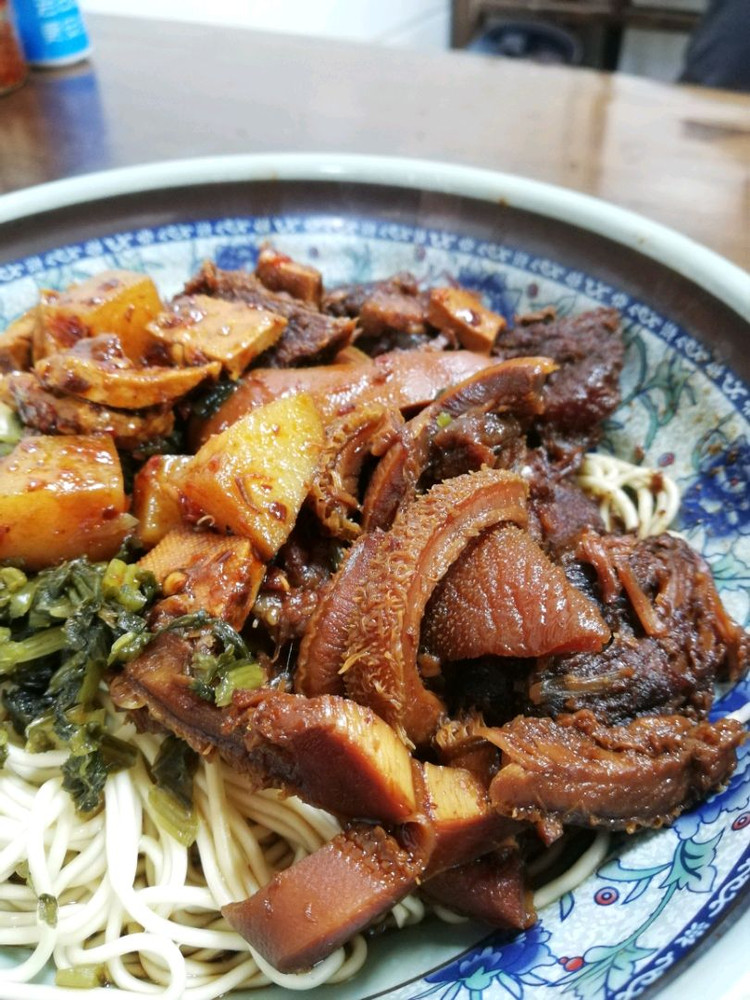 魔都探店 清真牛肉面馆图2